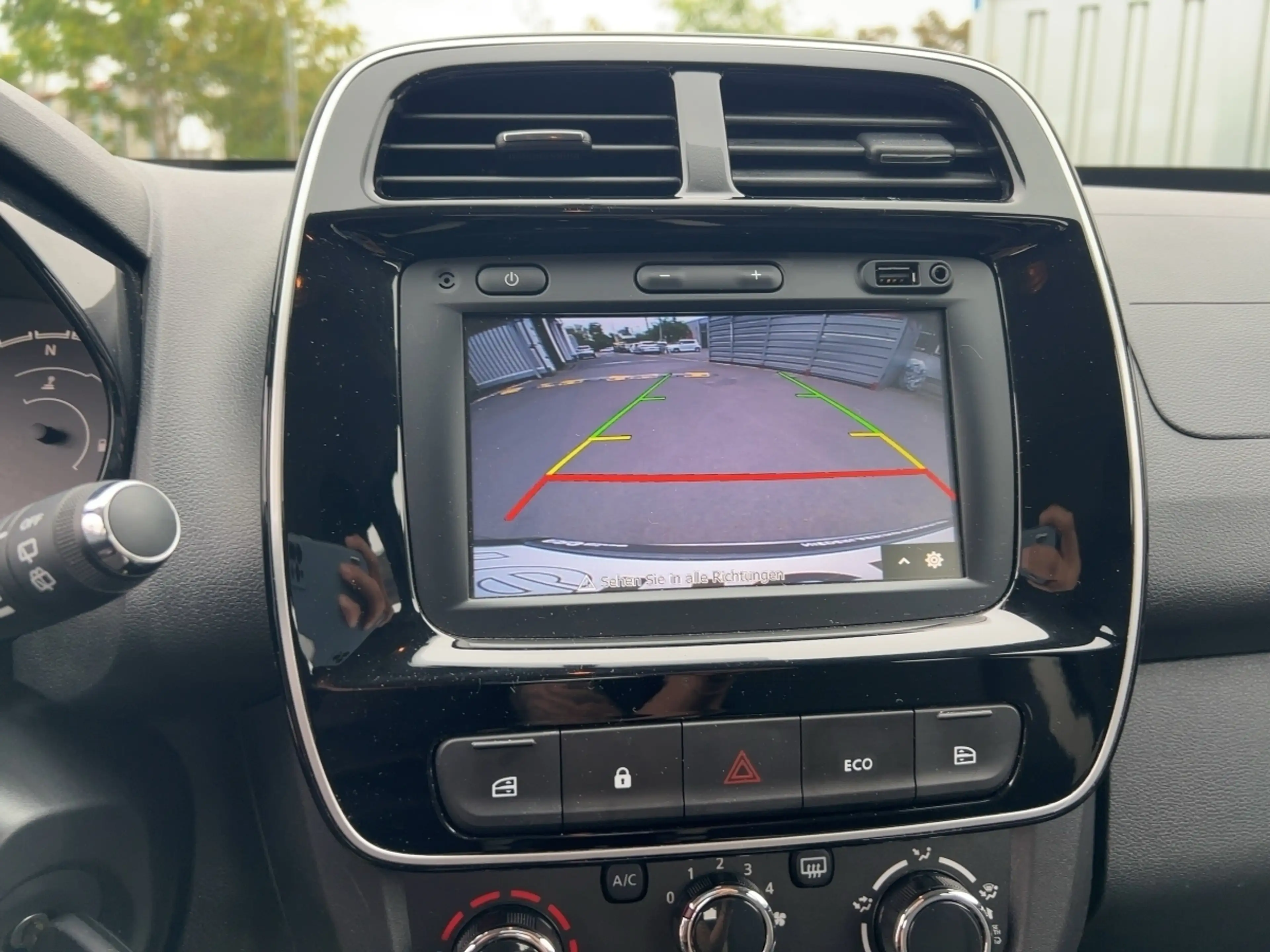 Dacia Spring Essential 45 Navi/Klima — photo 13
