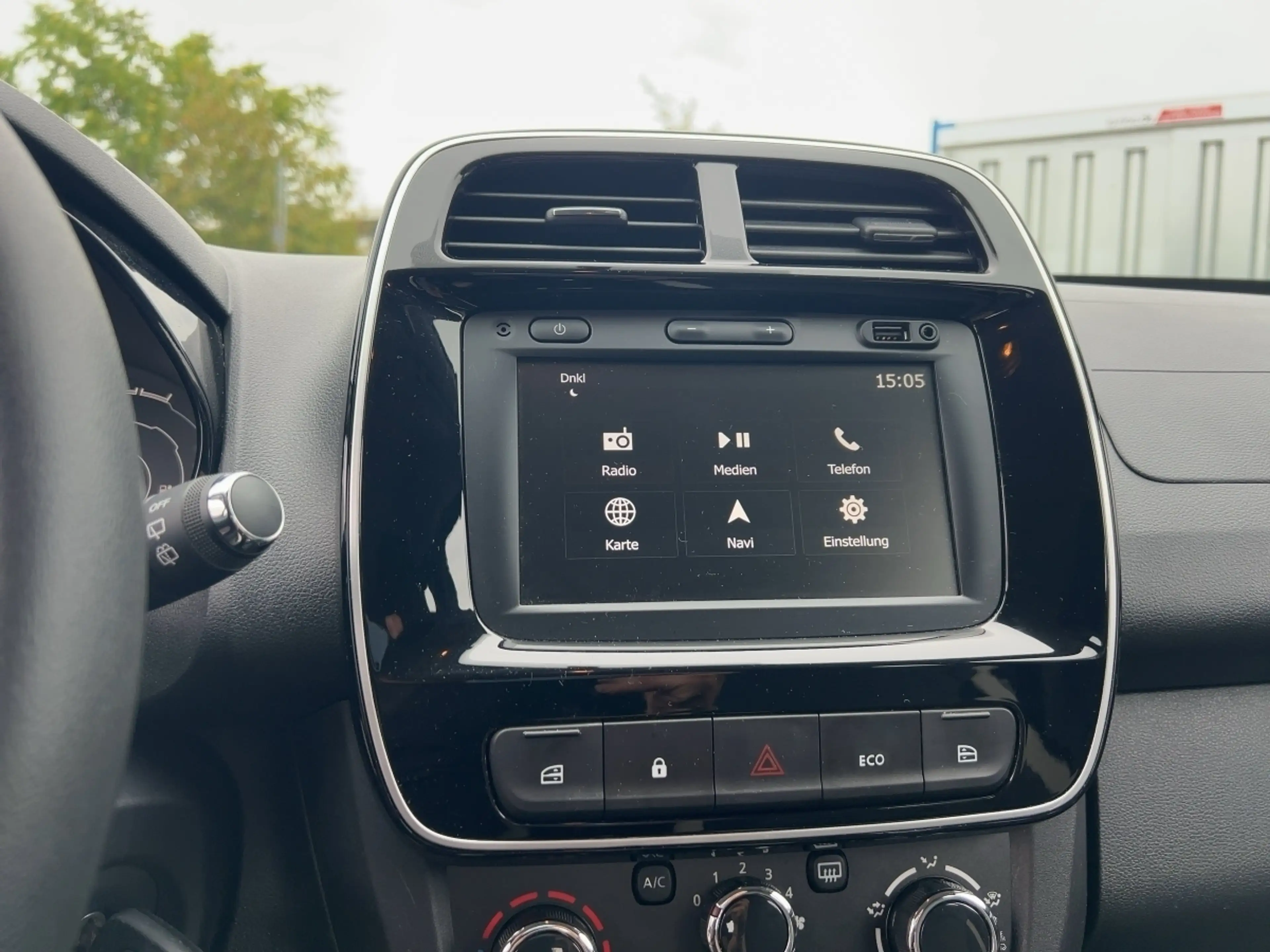 Dacia Spring Essential 45 Navi/Klima — photo 12