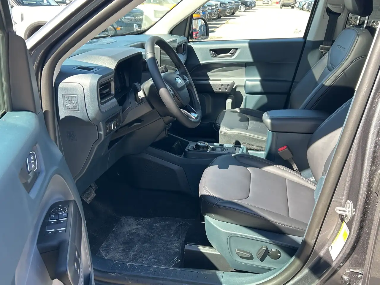 Ford Maverick снимка Ford Maverick