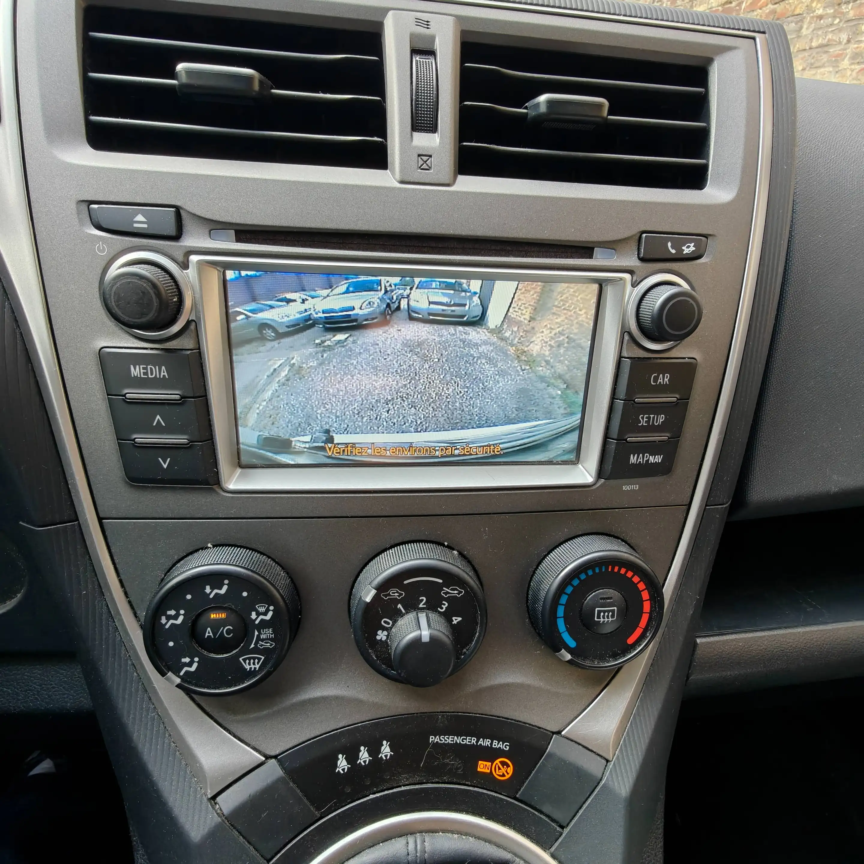 Toyota Verso-S Verso S 1.33 VVT-i 119000 km prêt à immatriculé — photo 9