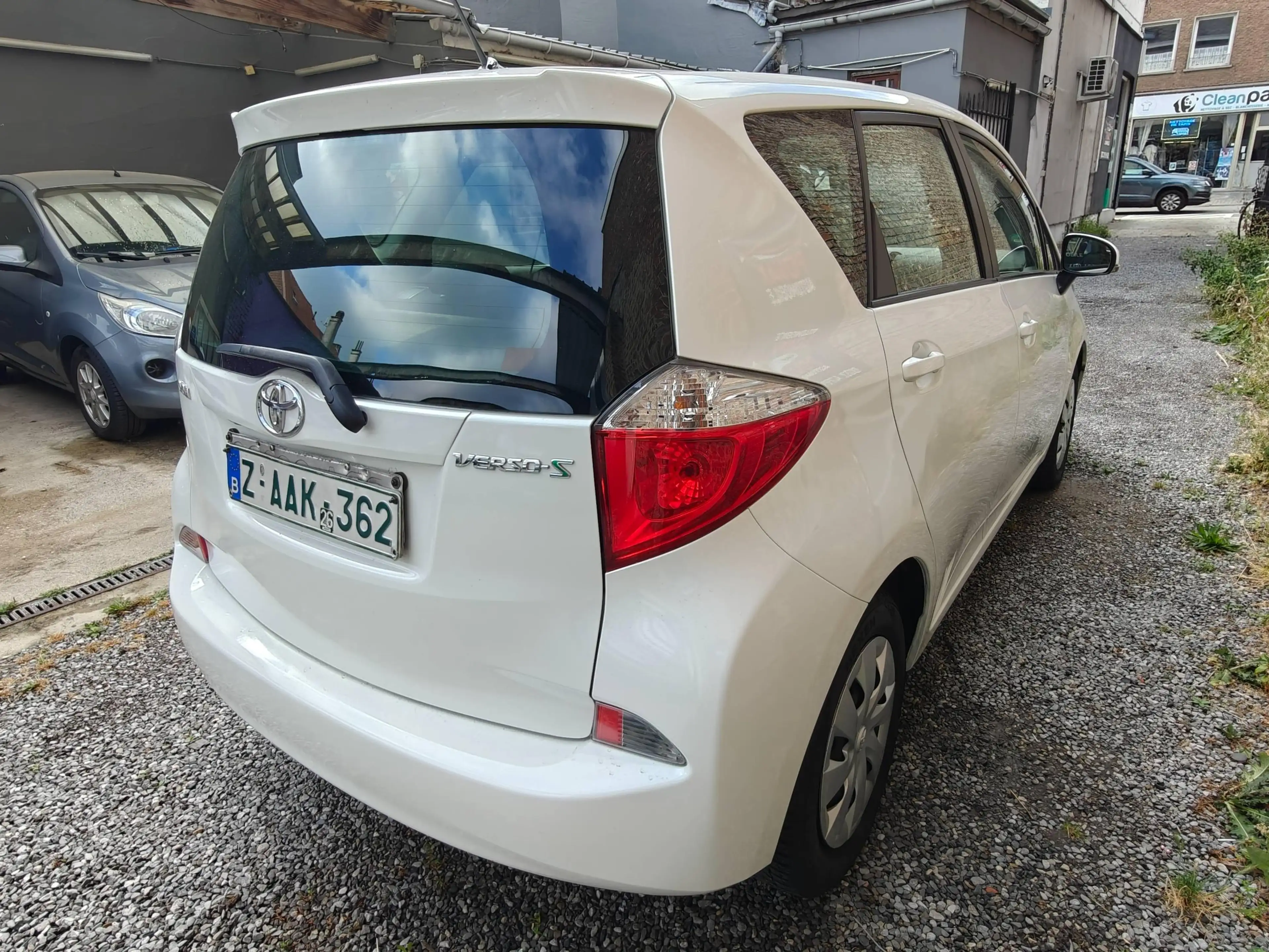 Toyota Verso-S Verso S 1.33 VVT-i 119000 km prêt à immatriculé — photo 4