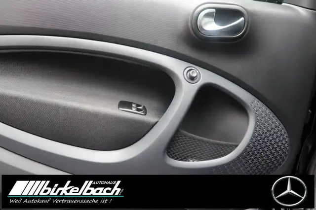 Smart Fortwo view 9