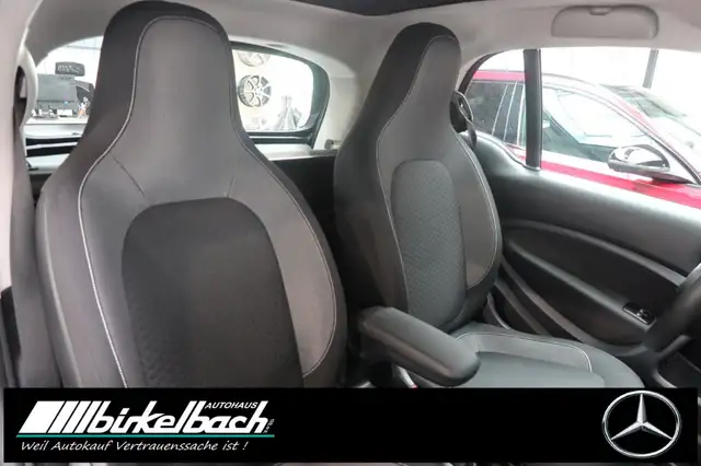 Smart Fortwo view 12