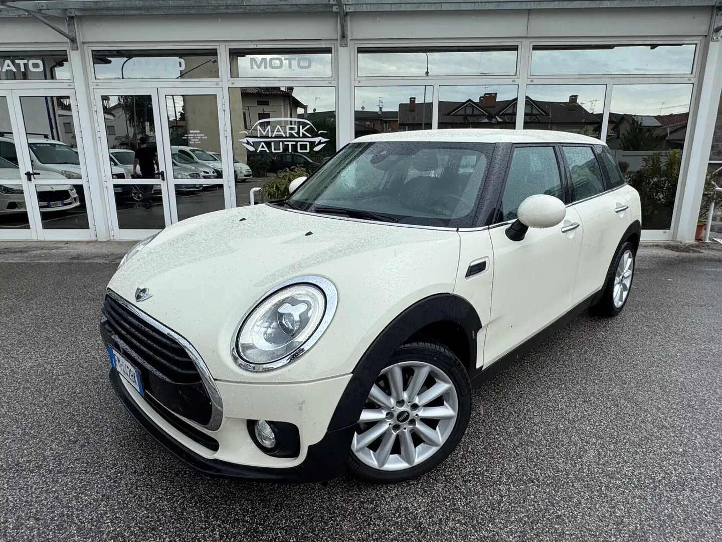 MINI Cooper D Clubman D Clubman Beige - 1