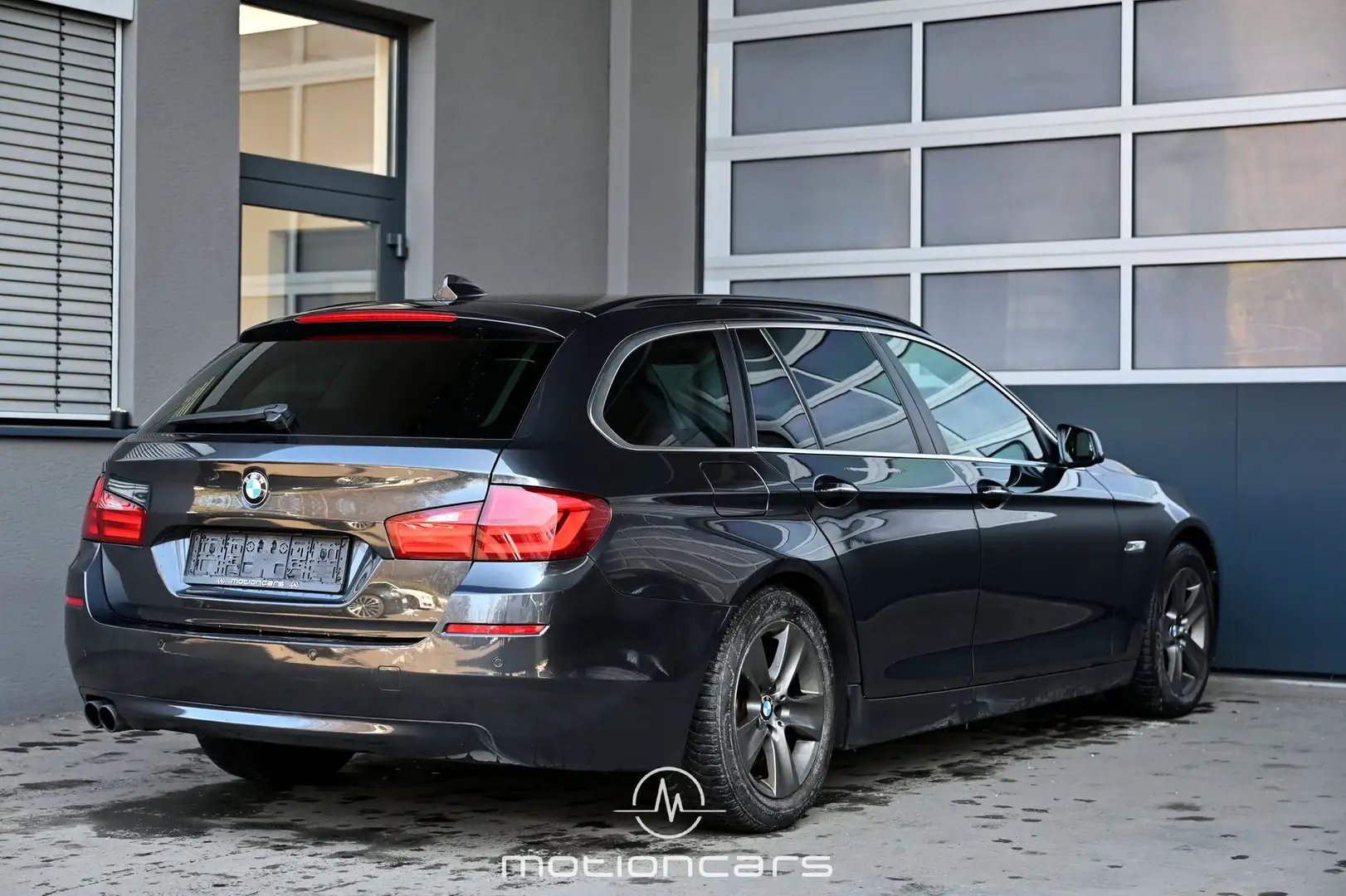 BMW 520 - 520 d DPF Touring M-Paket Pickerl NEU Negru - 2