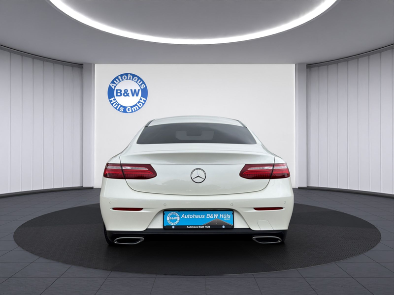 Mercedes-Benz E 200 Coupe*LED*NAVI*TEMP*SHZ* — photo 7