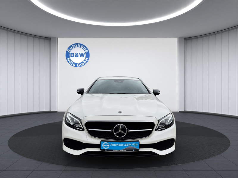 Mercedes-Benz E 200 Coupe*LED*NAVI*TEMP*SHZ* — photo 2