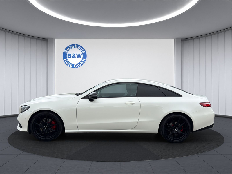 Mercedes-Benz E 200 Coupe*LED*NAVI*TEMP*SHZ* — photo 4