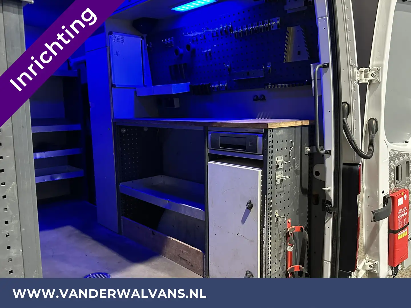 Mercedes-Benz Sprinter 313 CDI 130pk L2H2 Inrichting Airco | 2800kg trekh Wit - 2