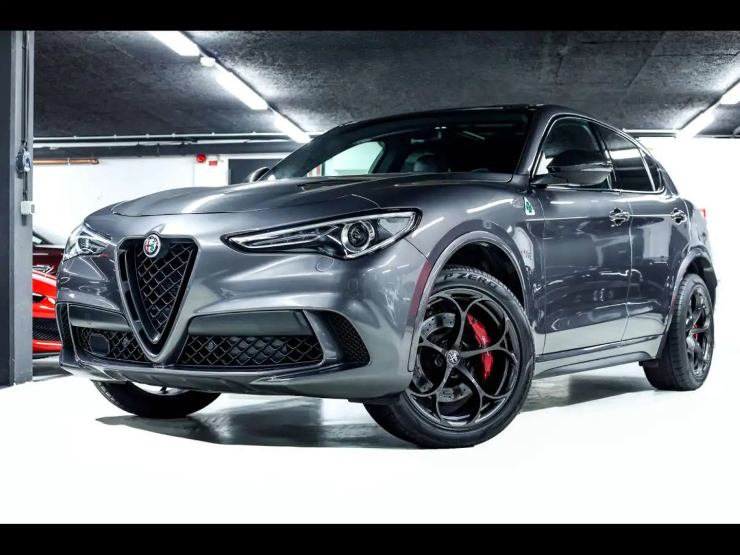 Alfa Romeo Stelvio QUADRIFOGLIO 2.9T V6 AT8-Q4GRIGIO VESUVIOCARBON Gris - 1