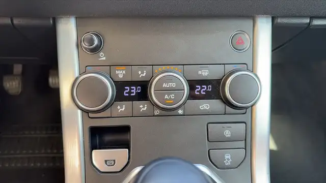 Land Rover Range Rover Evoque view 13