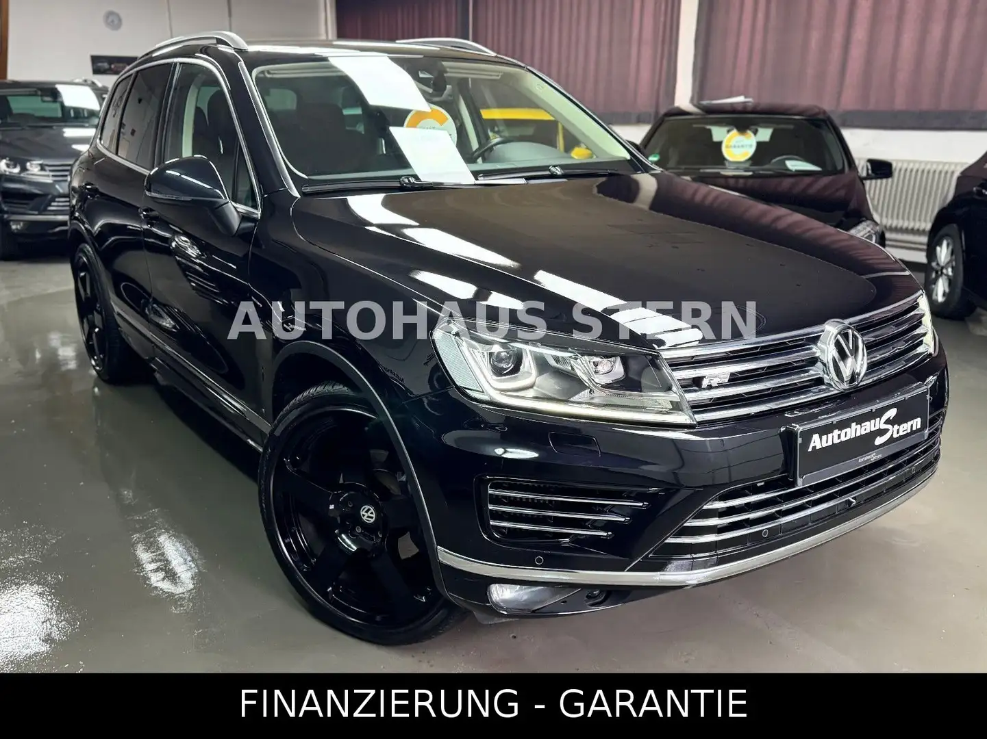 Volkswagen Touareg 3.0 TDI R Line Terrain 360° AHK ACC Spur Fekete - 1