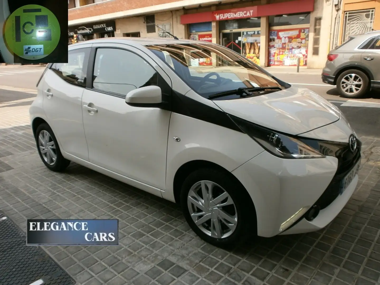 Toyota Aygo 1.0 VVT-i x-play Blanco - 1