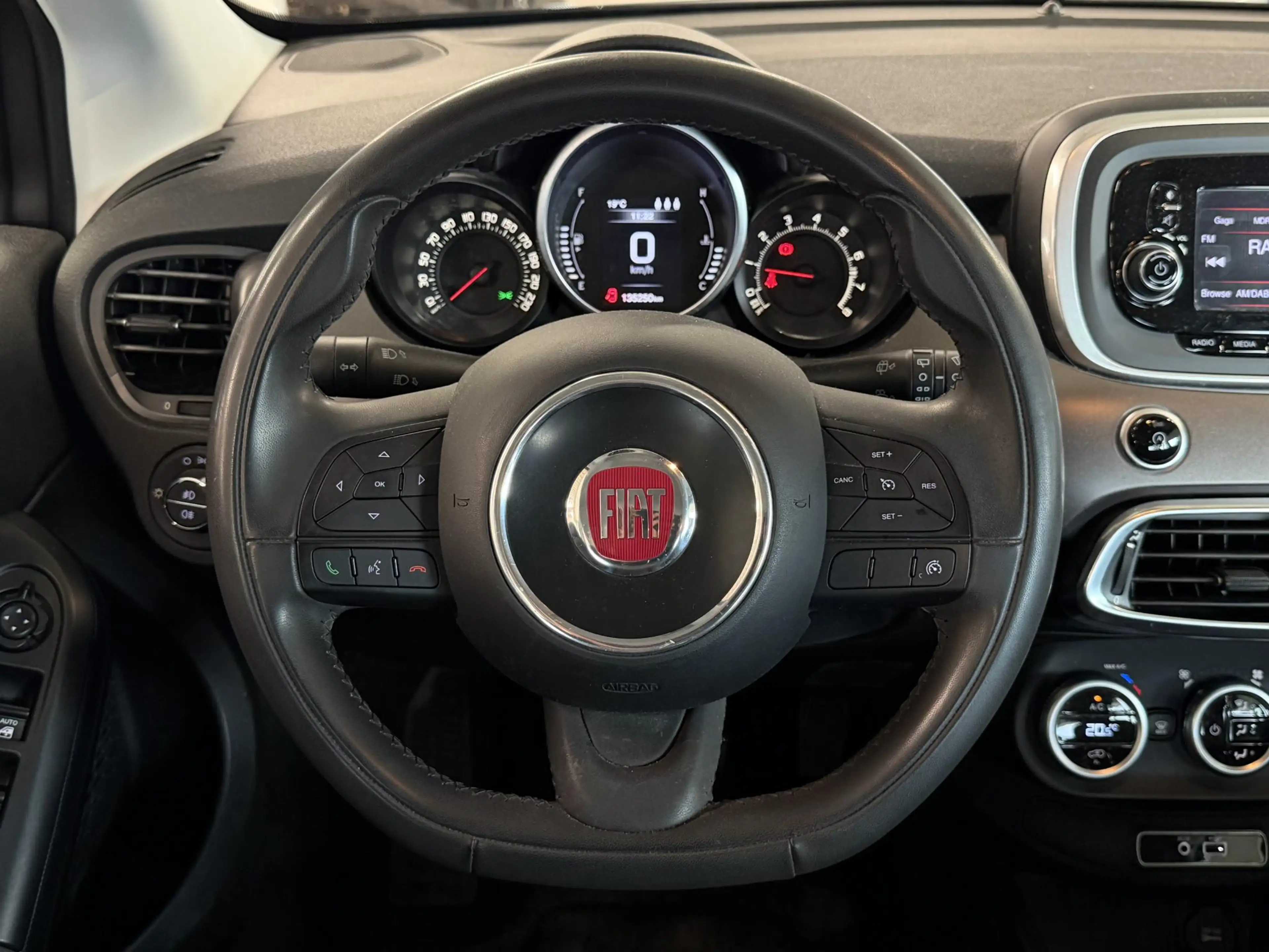 Fiat 500X 1.6 PopStar — photo 14