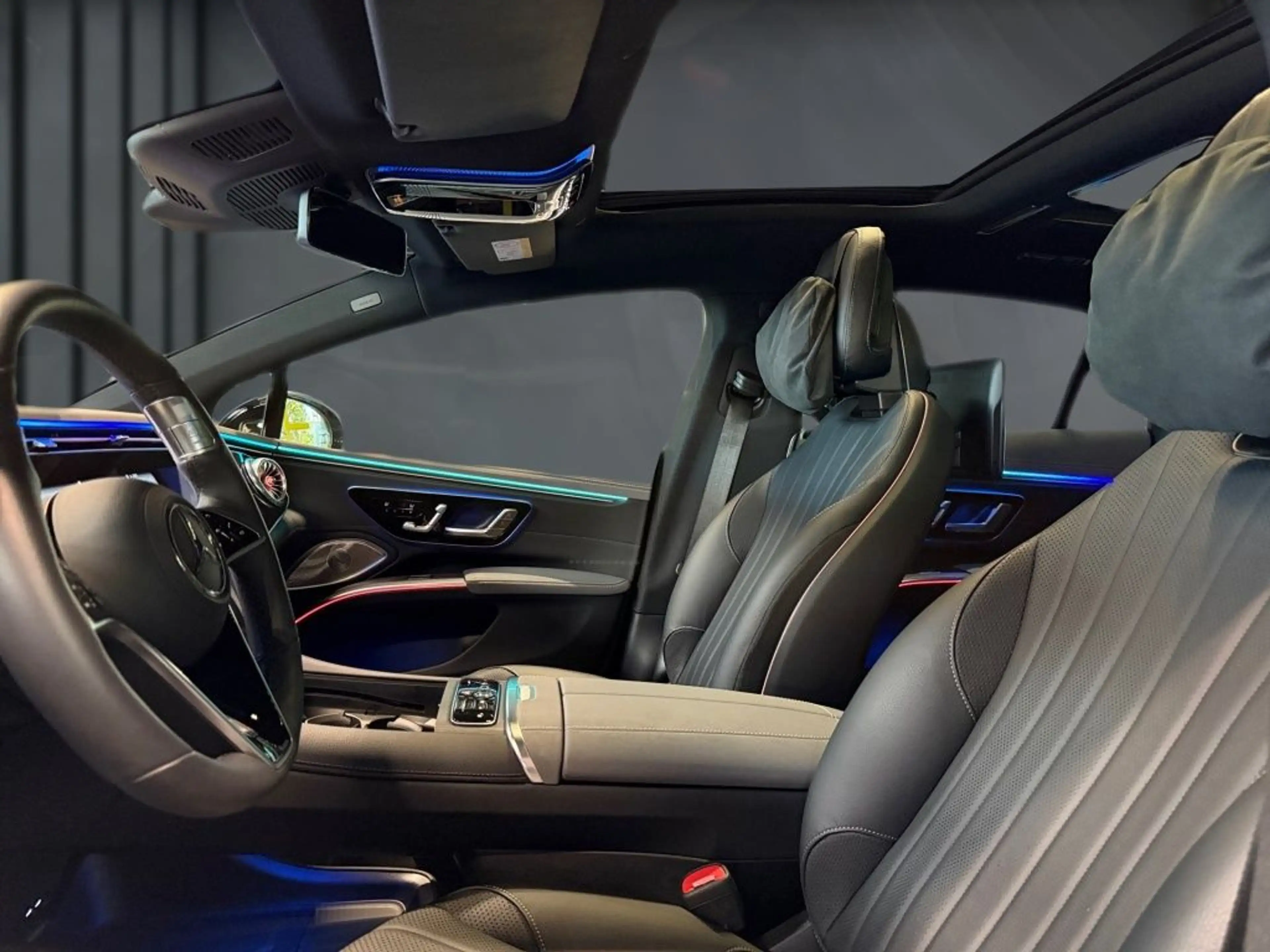 Mercedes-Benz EQS 450 4M AMG+DRIVE-P+FOND-ENT+AIRMATIC+HAL+AHK — photo 6