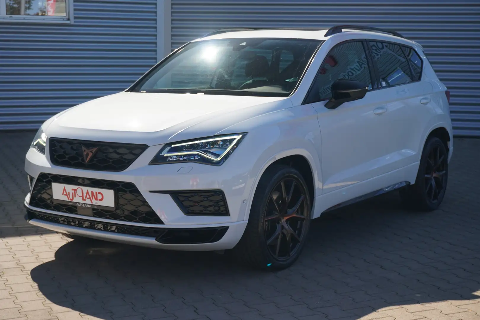 CUPRA Ateca 2.0 TSI DSG 4Drive LED AHK ACC Navi Kamera Weiß - 2