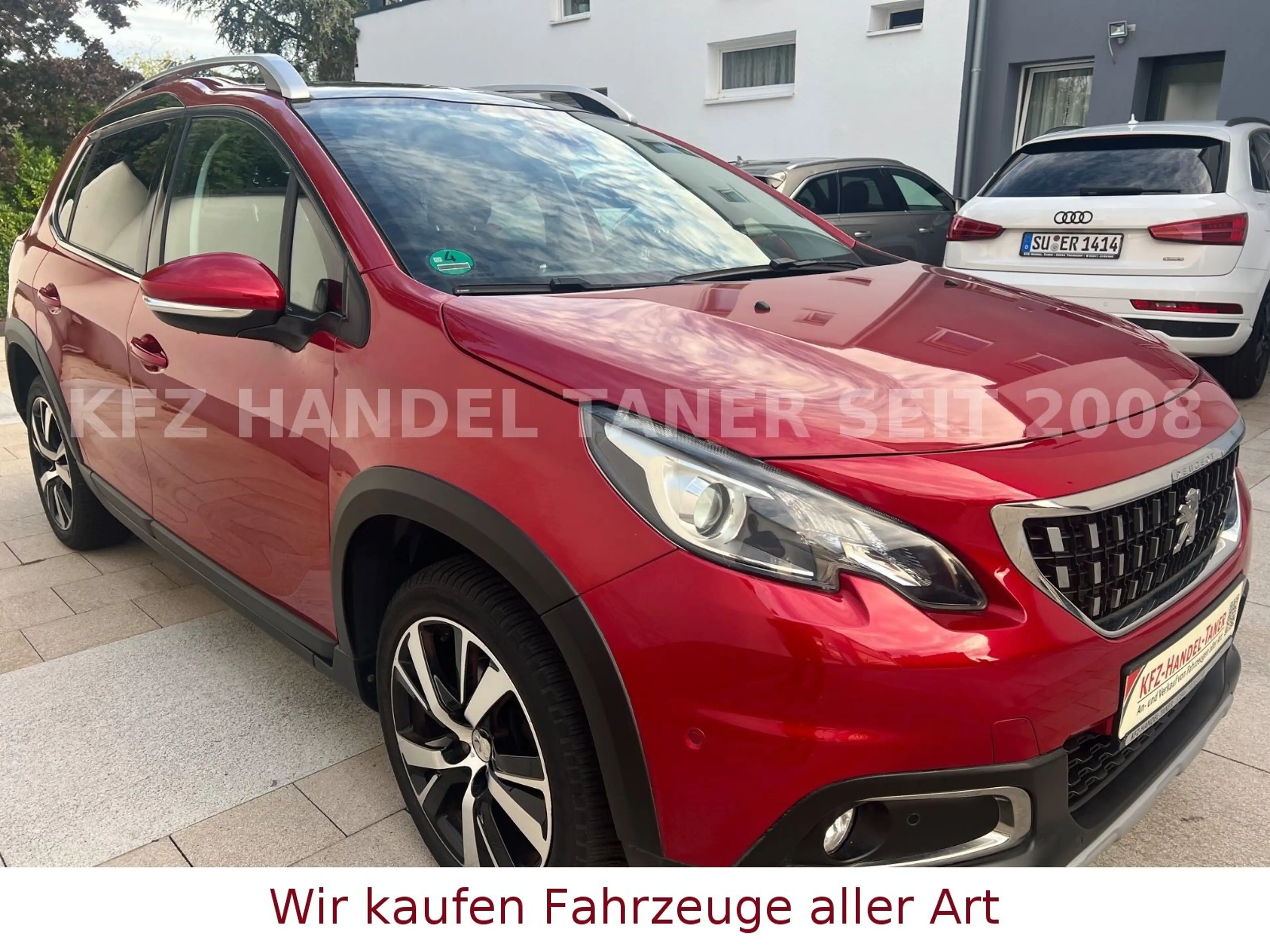 Peugeot 2008 Style PureTech 110 STOP & START — photo 3