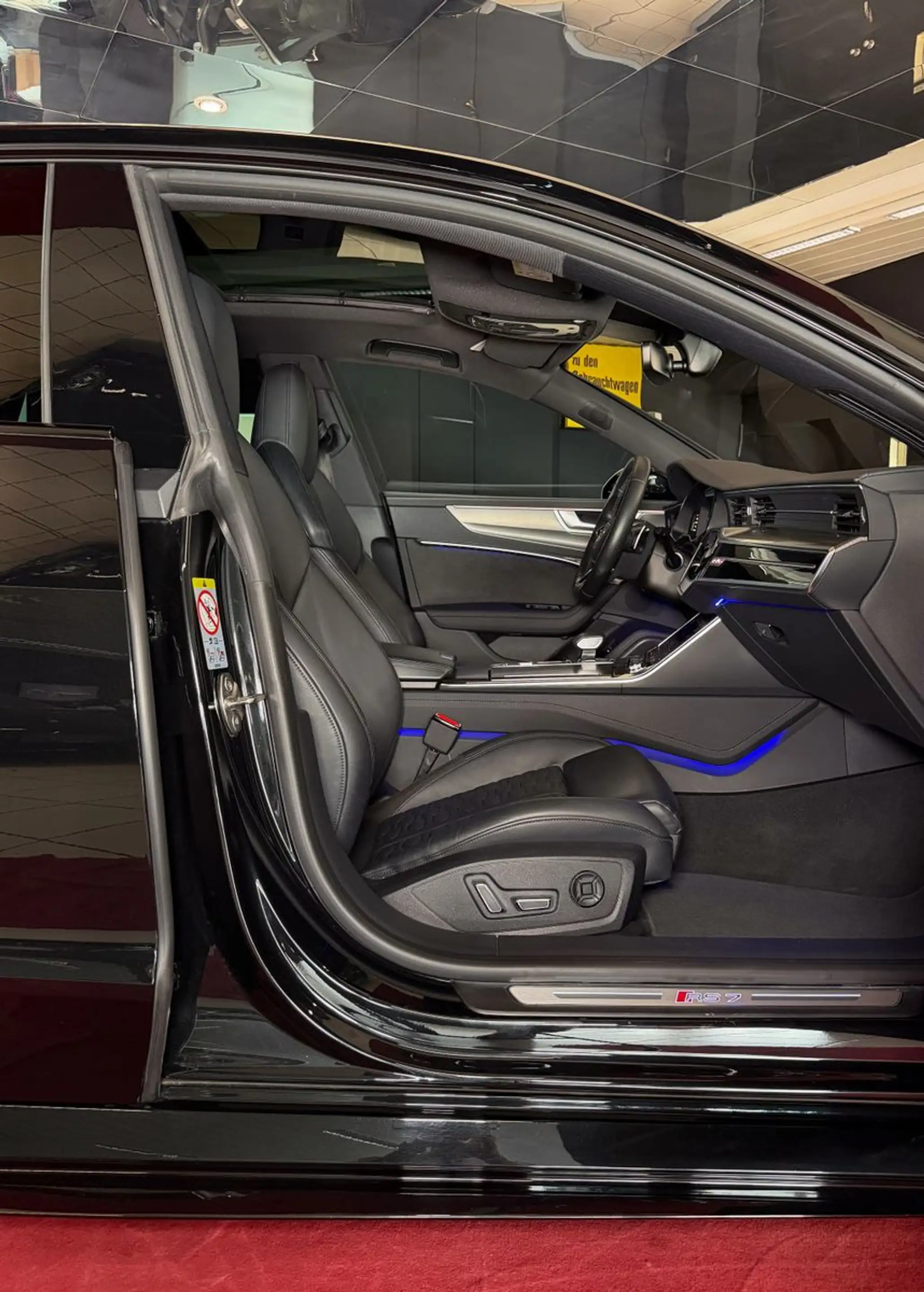 Audi RS7 HUD ACC B&O Pano 305 km/h Keramik TopView — photo 34