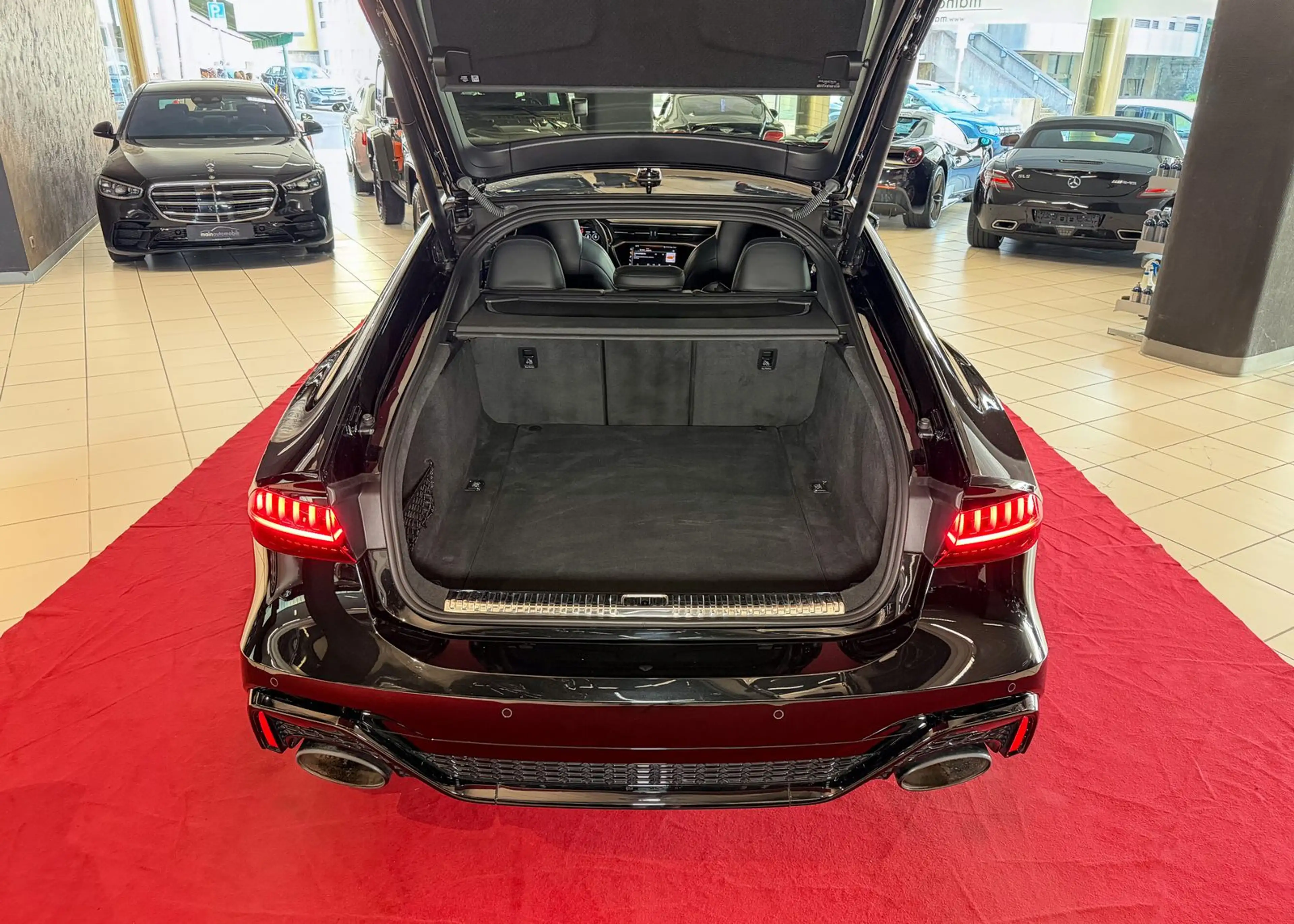 Audi RS7 HUD ACC B&O Pano 305 km/h Keramik TopView — photo 43