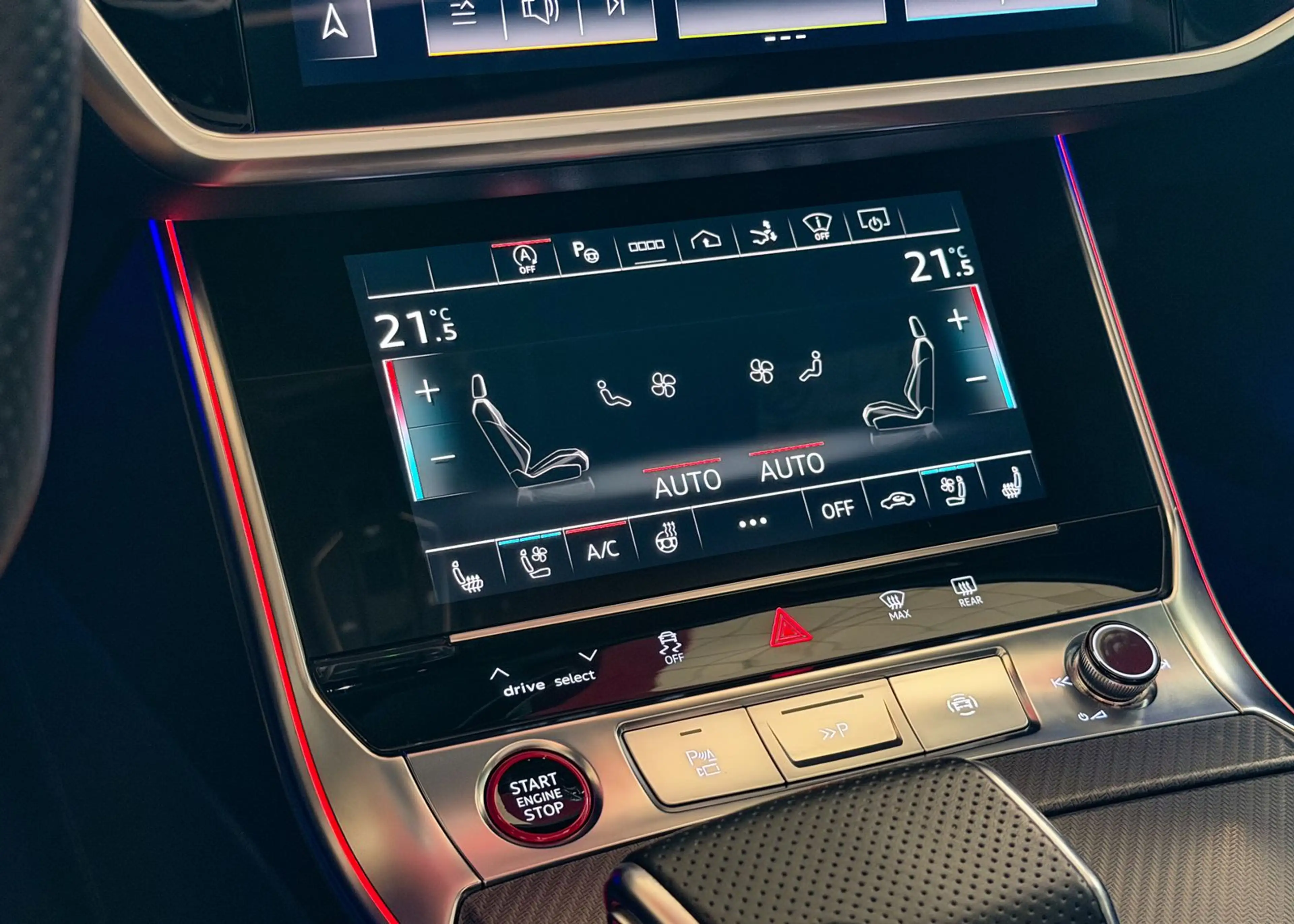 Audi RS7 HUD ACC B&O Pano 305 km/h Keramik TopView — photo 29