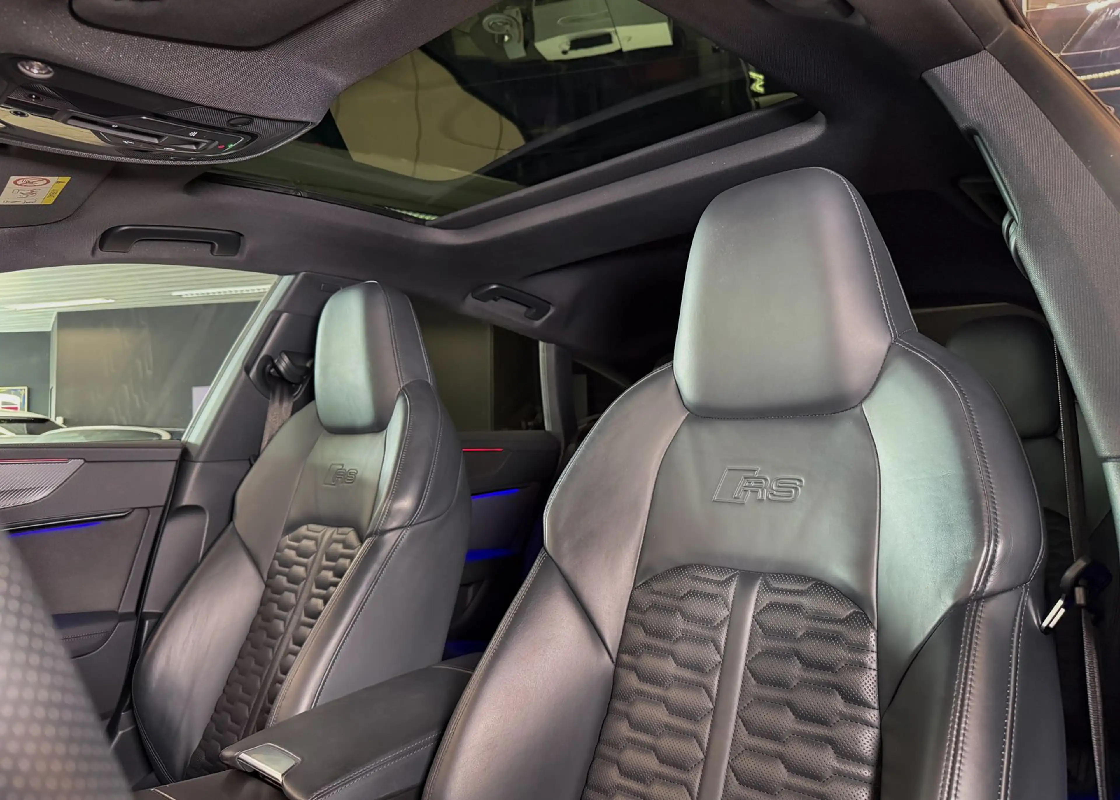 Audi RS7 HUD ACC B&O Pano 305 km/h Keramik TopView — photo 18