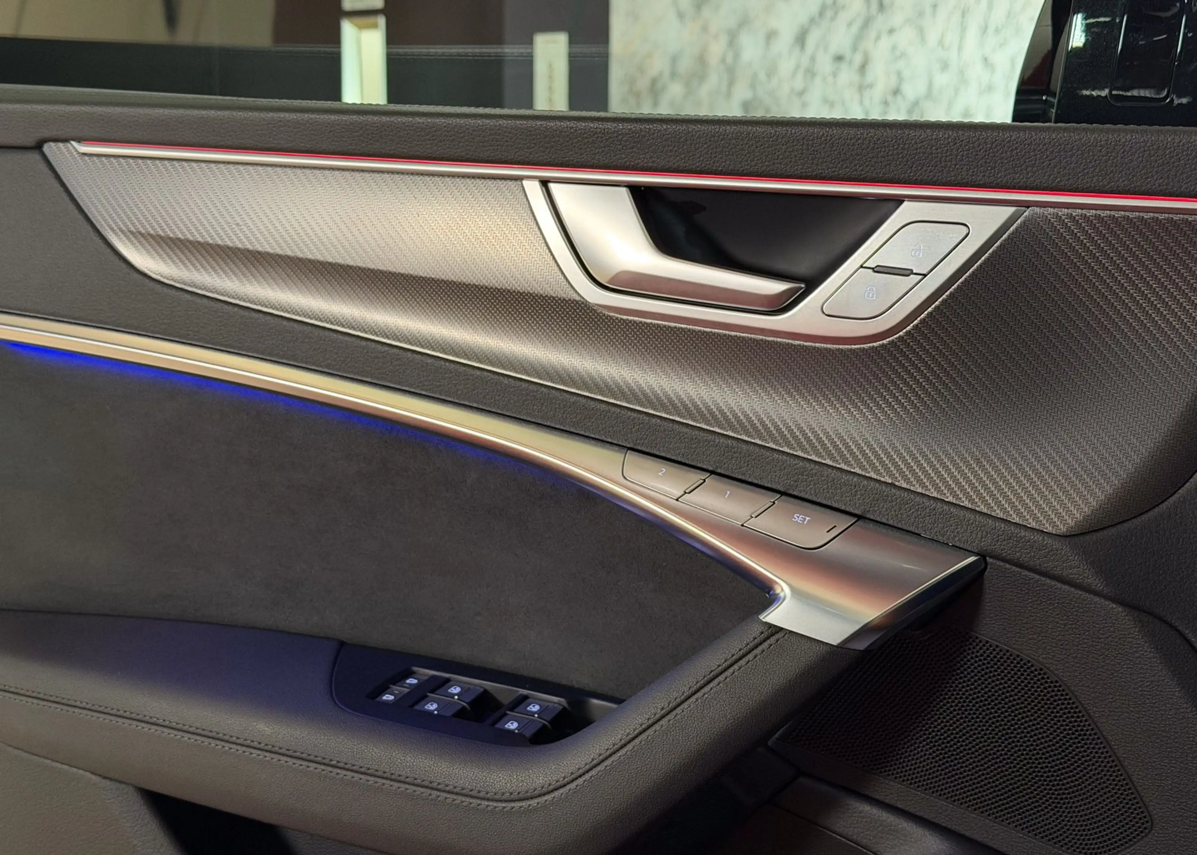 Audi RS7 HUD ACC B&O Pano 305 km/h Keramik TopView — photo 14