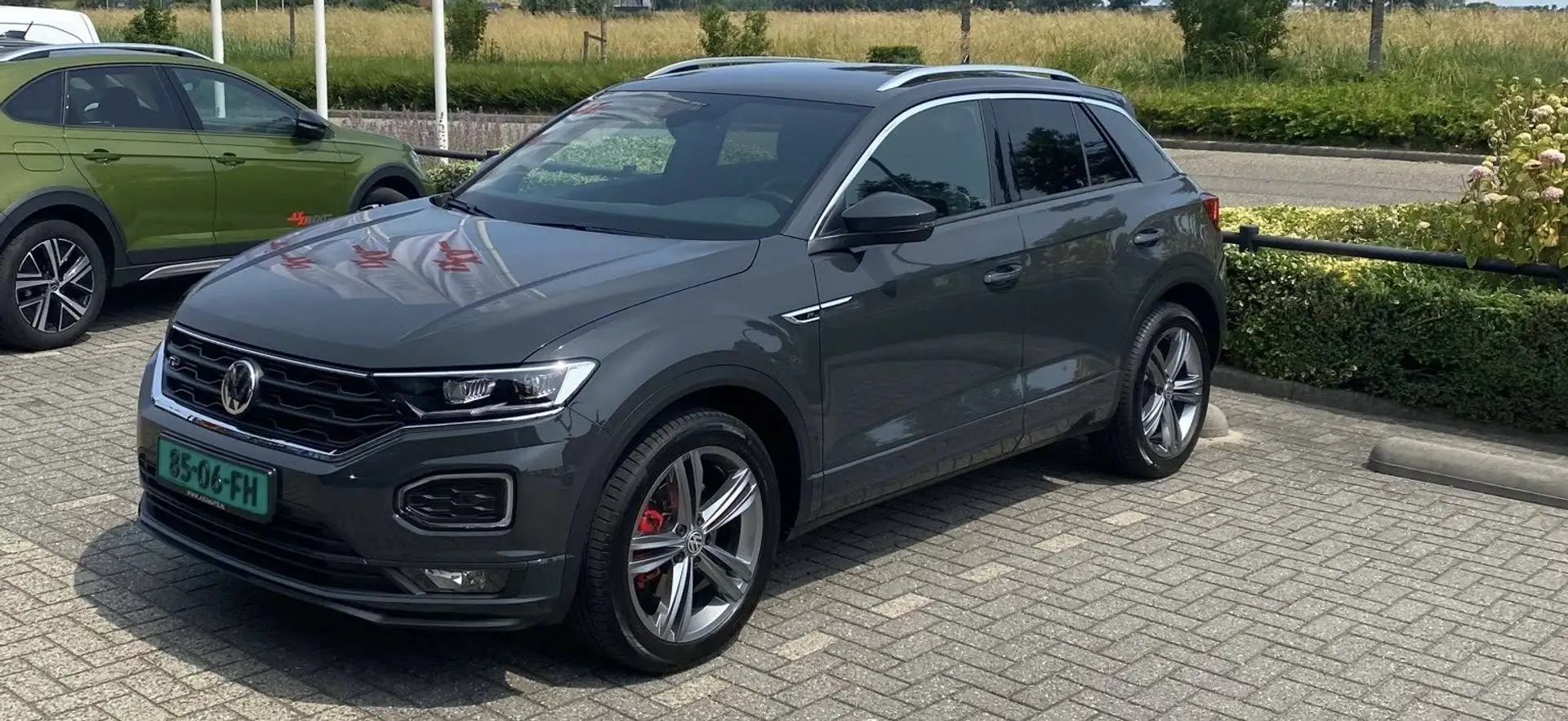 Volkswagen T-Roc 1.5 TSI Sport R-line Szürke - 1