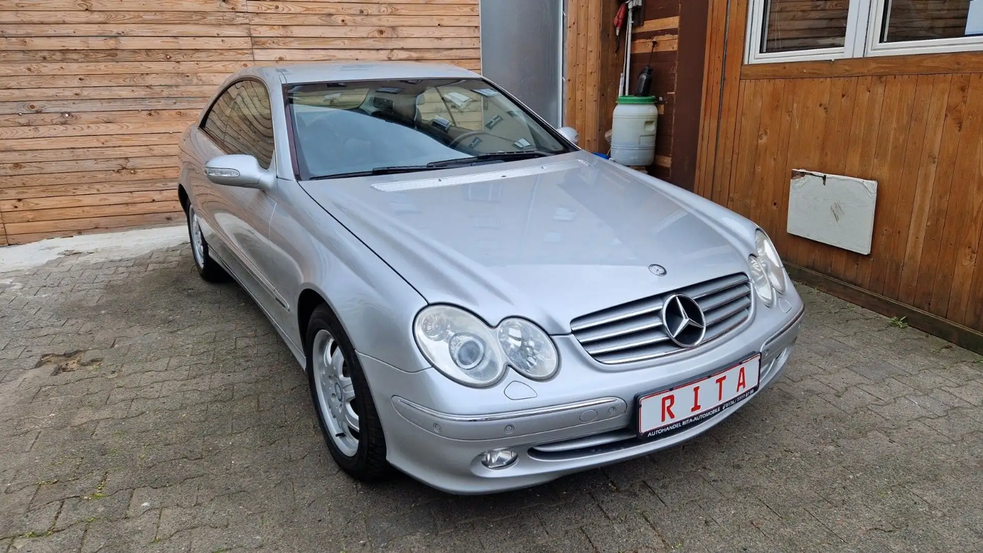 Mercedes-Benz CLK 200 KOMPRESSOR ELEGANCE, PDC, SHZ, Xenon - 1