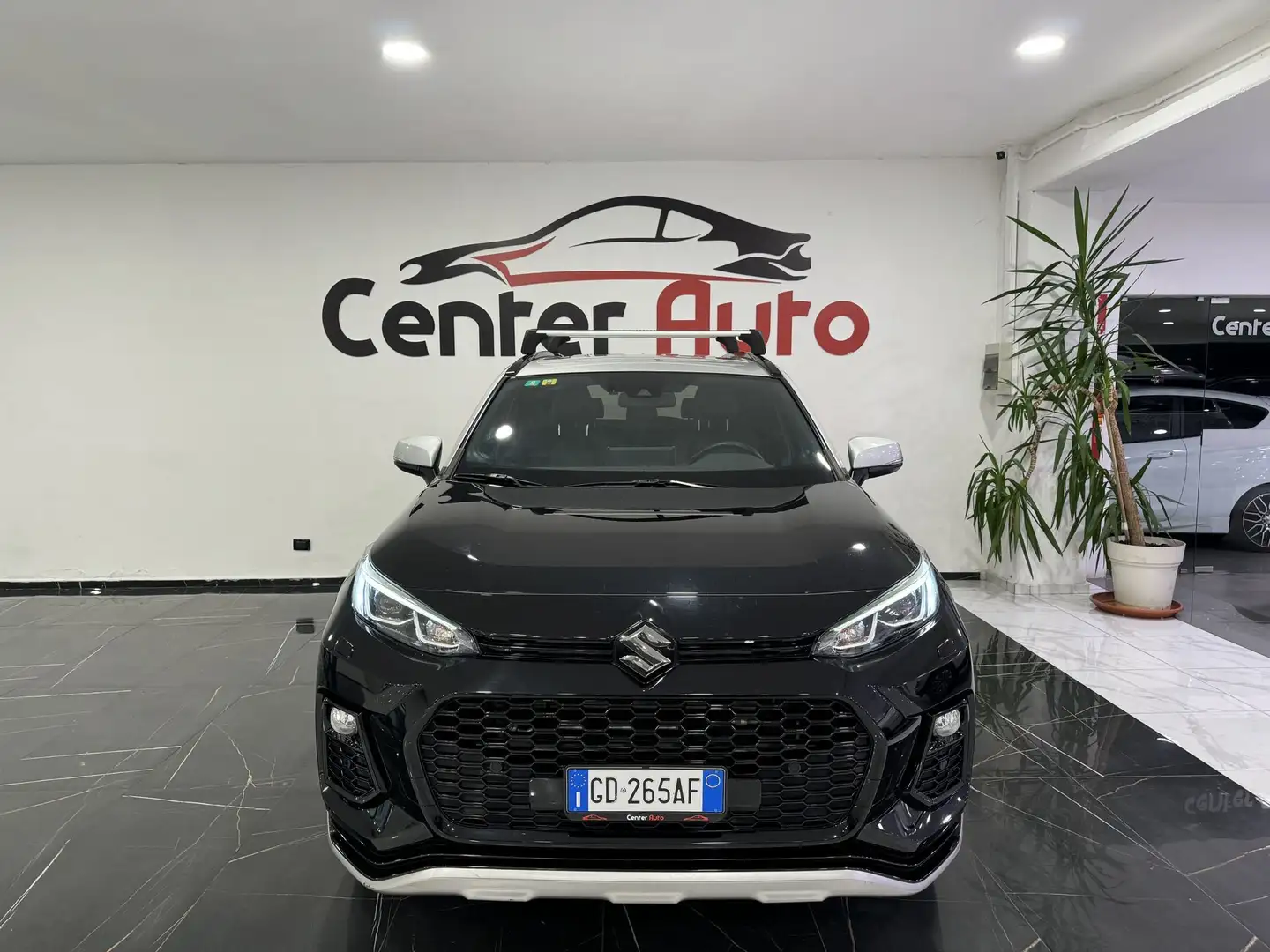 Suzuki Across Across 2.5 Plug-in Hybrid E-CVT 4WD Yoru - 2