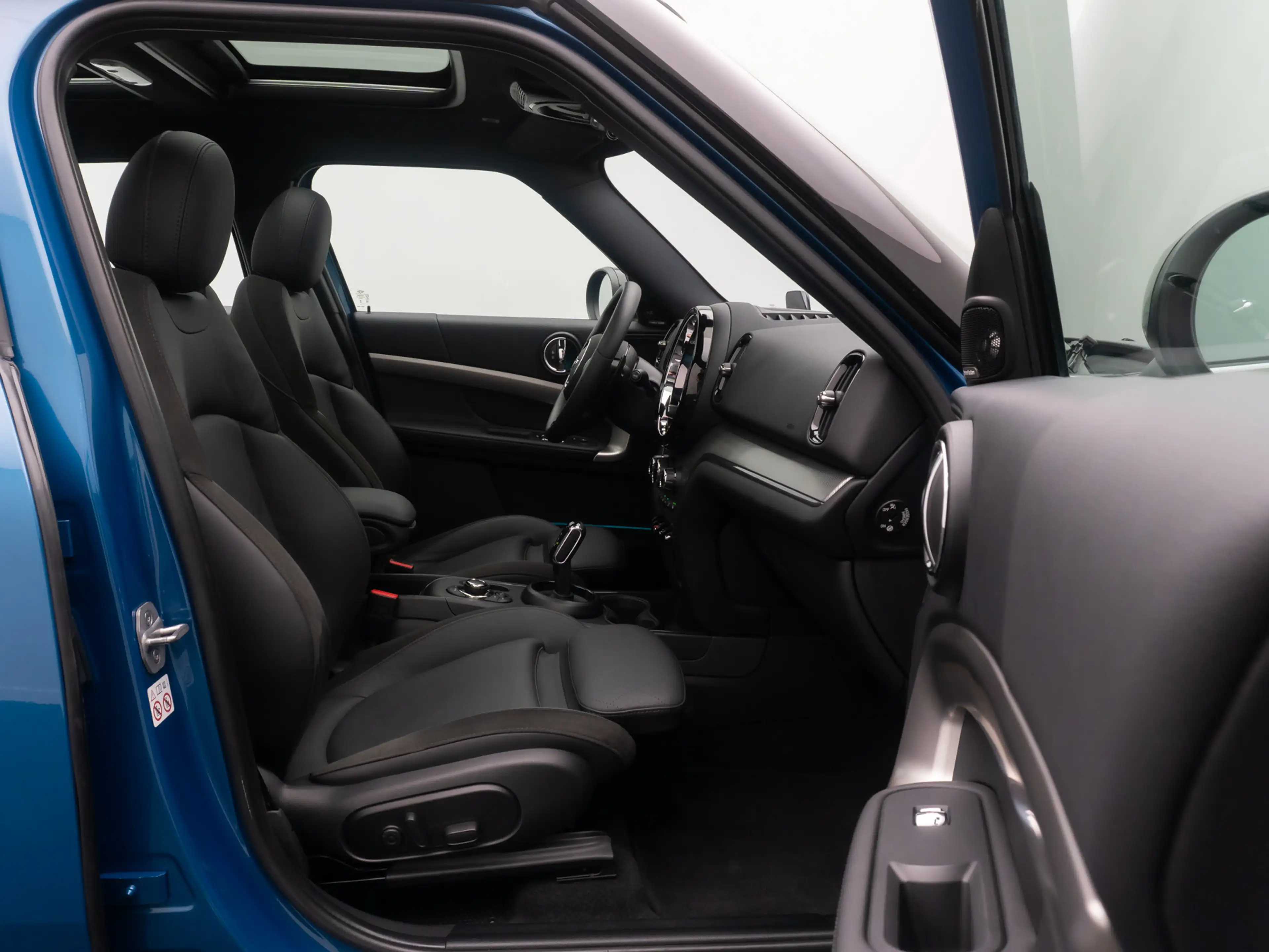 MINI John Cooper Works Countryman ALL4 HUD H K Voll — photo 23
