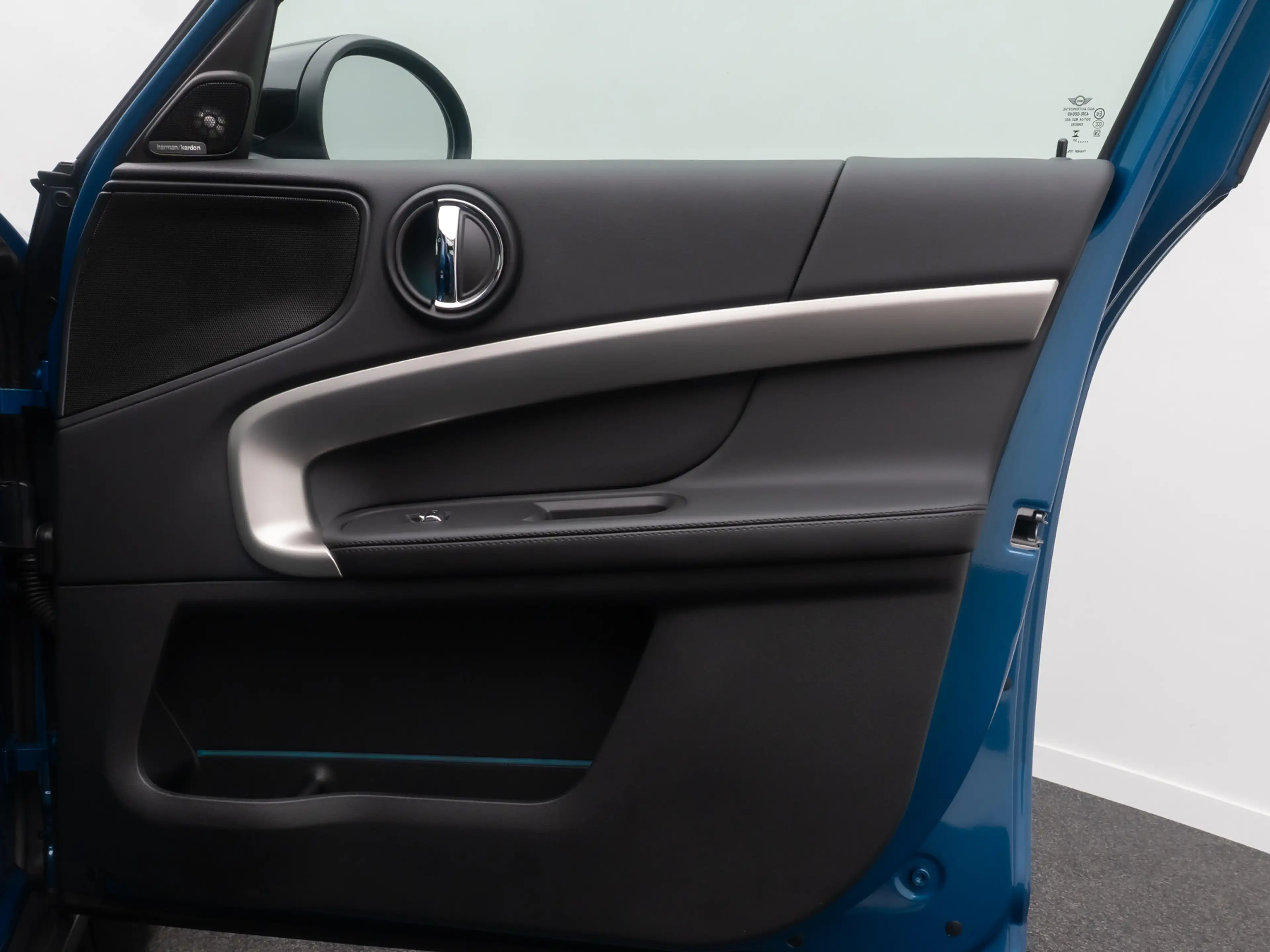 MINI John Cooper Works Countryman ALL4 HUD H K Voll — photo 29