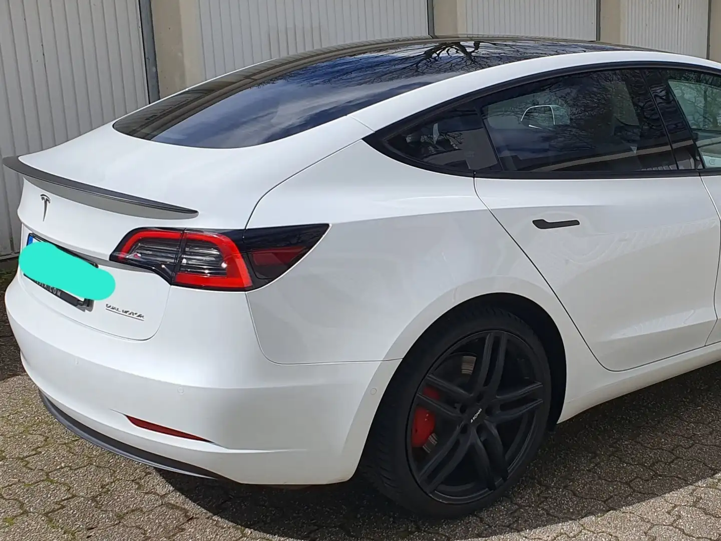 Tesla Model 3 Performance Dual Motor white / white Weiß - 1