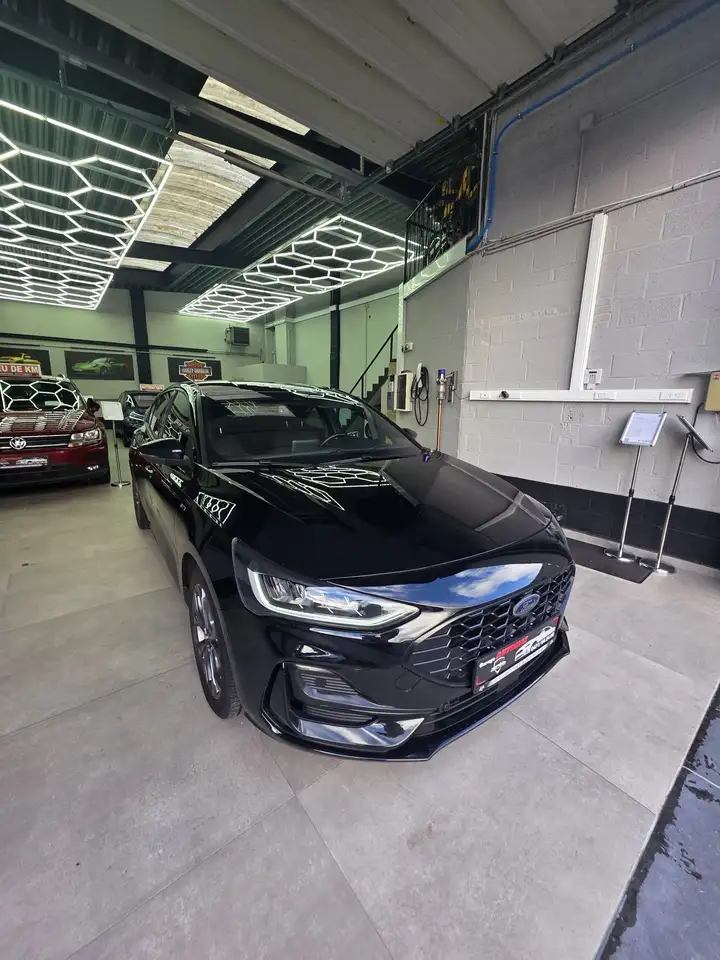 Ford Focus ST LINE//LED//GARANTIE — миниатюра 1