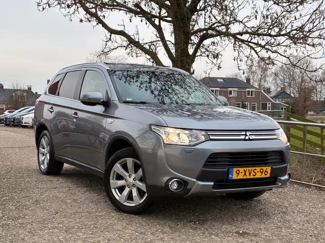Mitsubishi Outlander 2.0 PHEV Instyle X-Line | Soh 89% + Schuif/kanteld