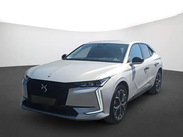 DS Automobiles DS 4 E-Tense Performance Line +