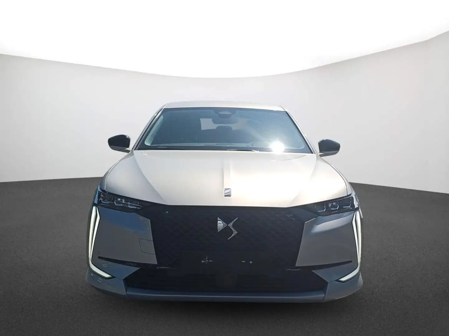 DS Automobiles DS 4 E-Tense Performance Line + Grey - 2