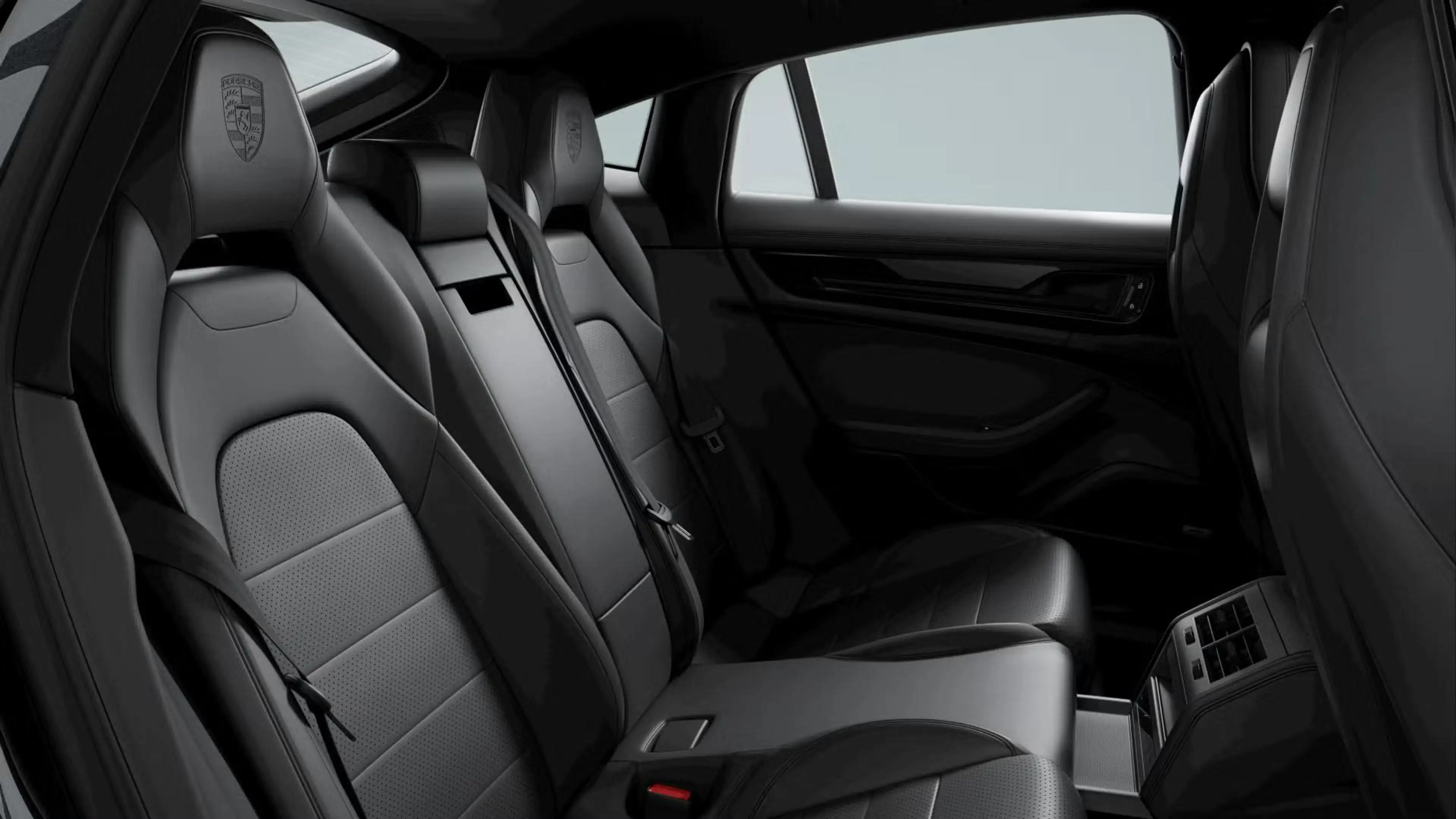 Porsche Panamera 4 E-Hybrid — photo 6