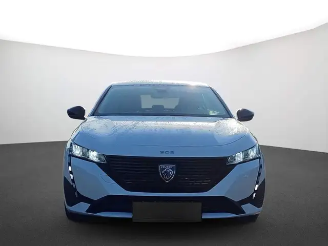 Peugeot 308 view 2