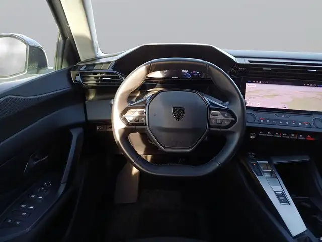 Peugeot 308 view 13