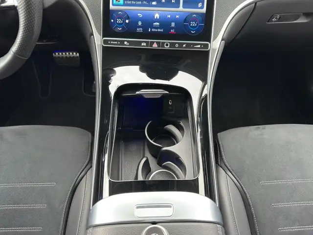 Mercedes-Benz GLC view 15