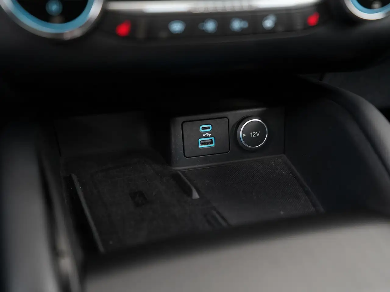 Ford Kuga 2.5 PHEV Vignale Panoramadak Trekhaak Carpla, миниатюра 15