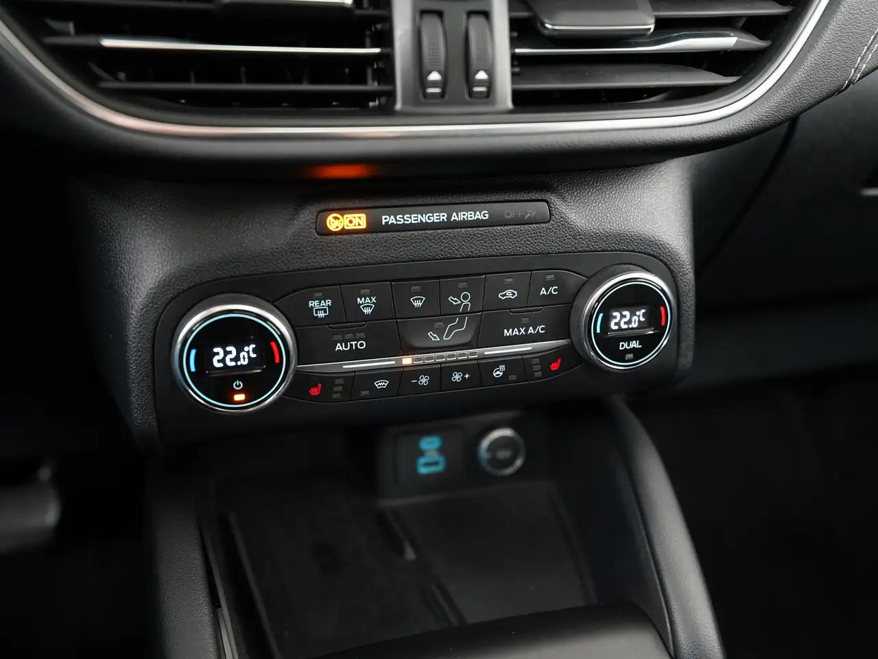 Ford Kuga 2.5 PHEV Vignale Panoramadak Trekhaak Carpla, миниатюра 16