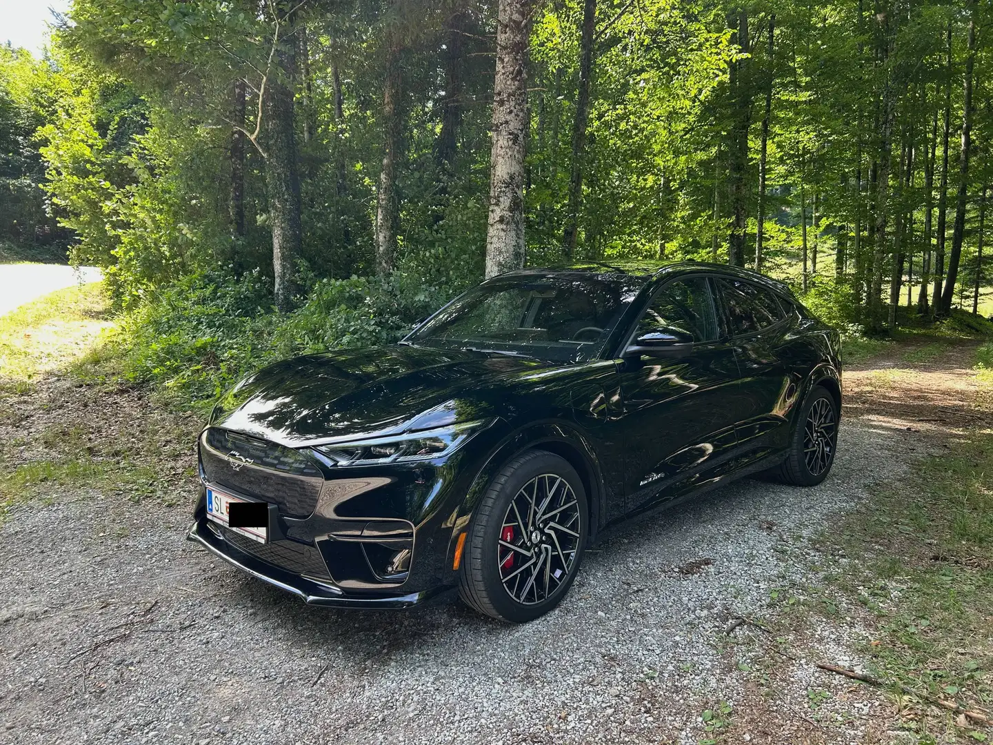 Ford Mustang Mach-E Mustang Mach-E Elektro 91kWh Extended Range AWD GT Schwarz - 1