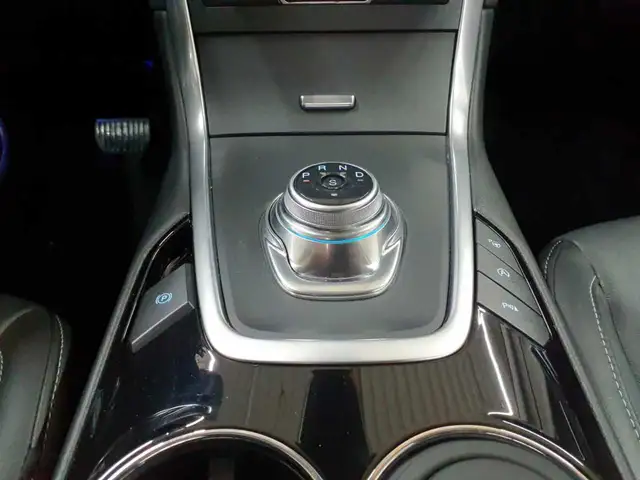 Ford S-Max view 10