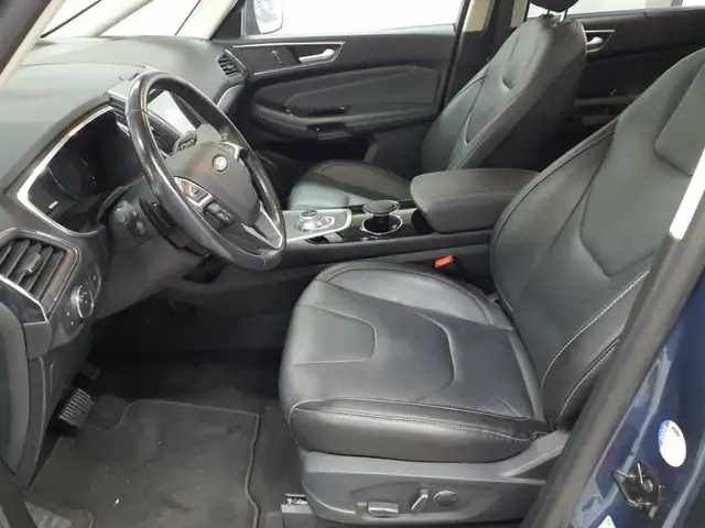 Ford S-Max view 8