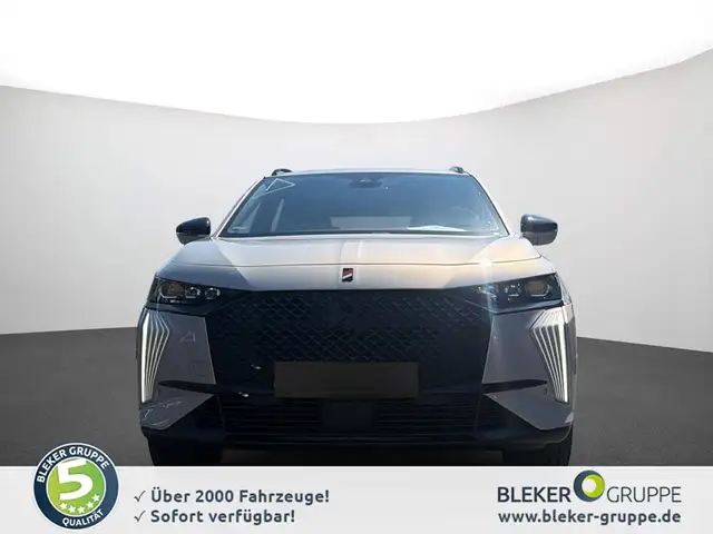 DS Automobiles DS 7 view 2
