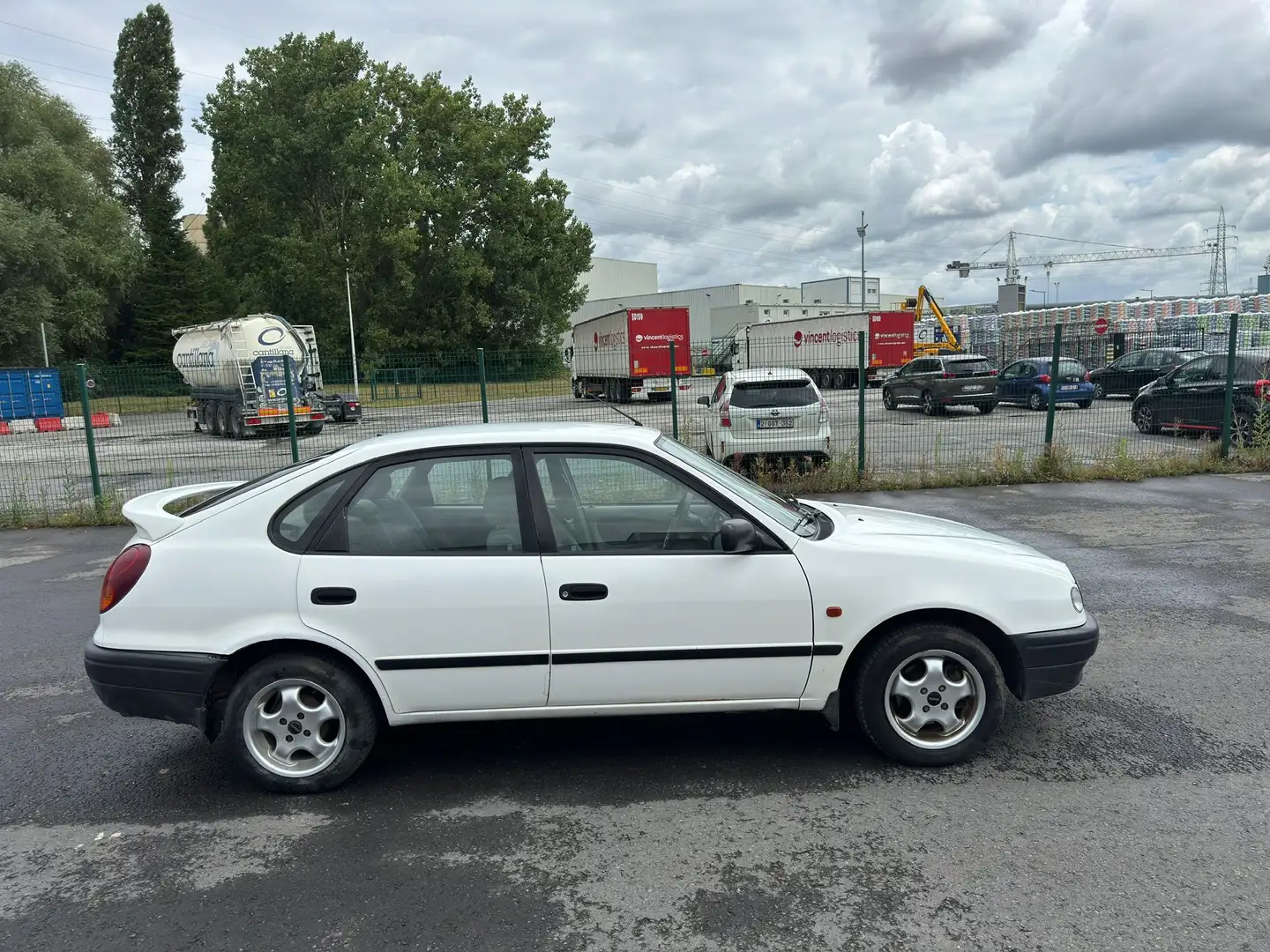 Toyota Corolla 1.3i essence airco jante aluminium Benoît 16 Blanc - 2