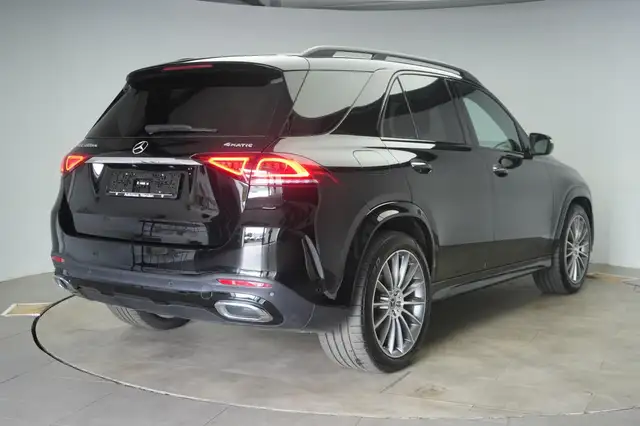 Mercedes-Benz Gle Class view 5