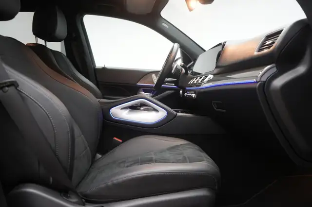 Mercedes-Benz Gle Class view 6