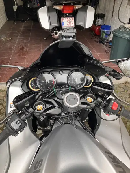 Suzuki Hayabusa - foto 8